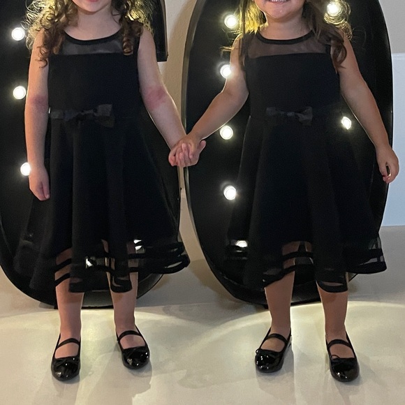 Calvin Klein Toddler Girl Dresses - 4T - Picture 1 of 5